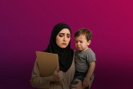 غياب القانون يدفع النساء للتحكيم العرفي  