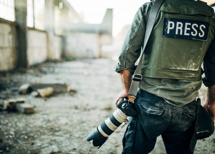 عن معارك الصحفيين التي تبدأ بعد الهدنة