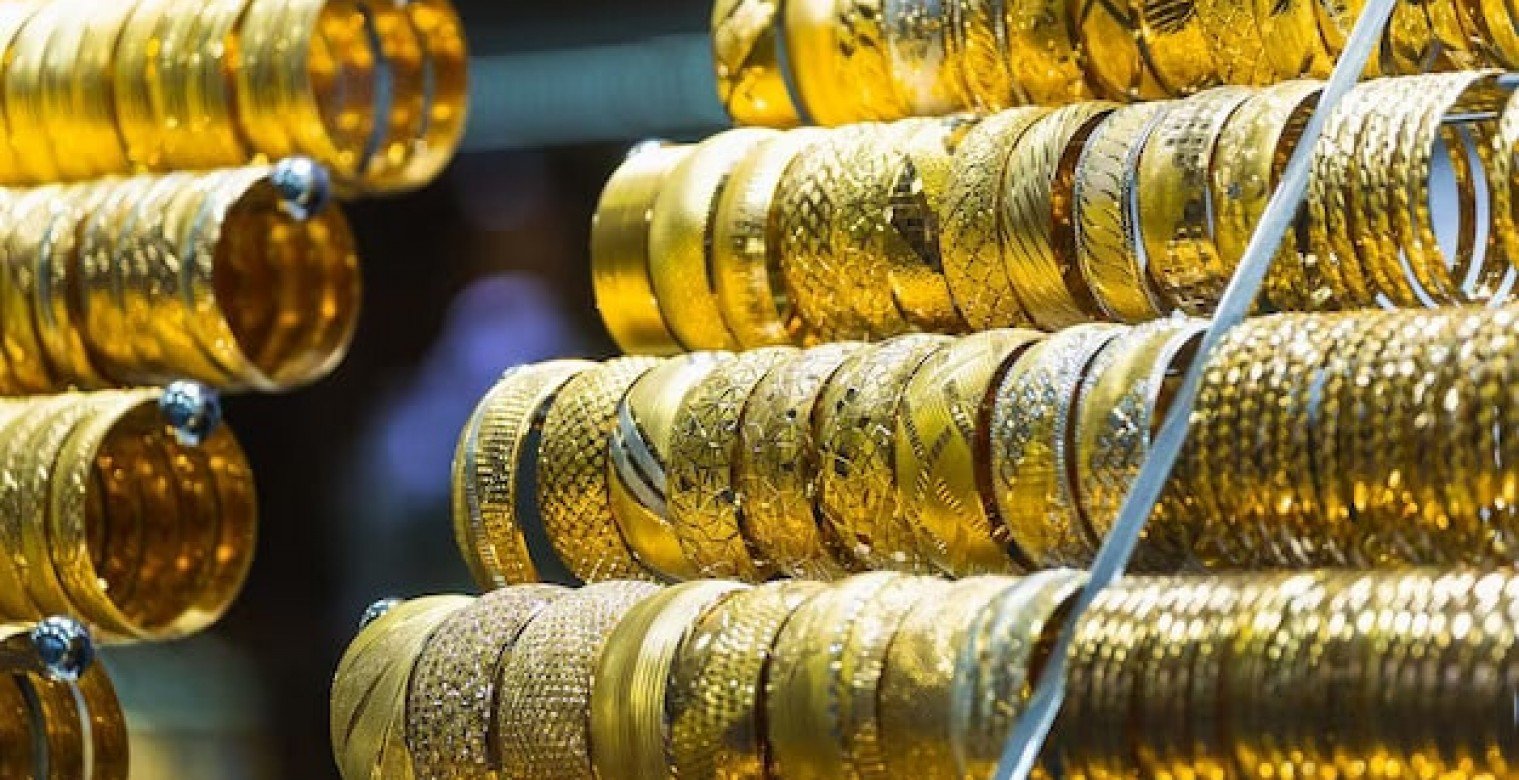 انهيار جديد أم فرصة ذهبية؟ أسعار الذهب في مصر اليوم السبت