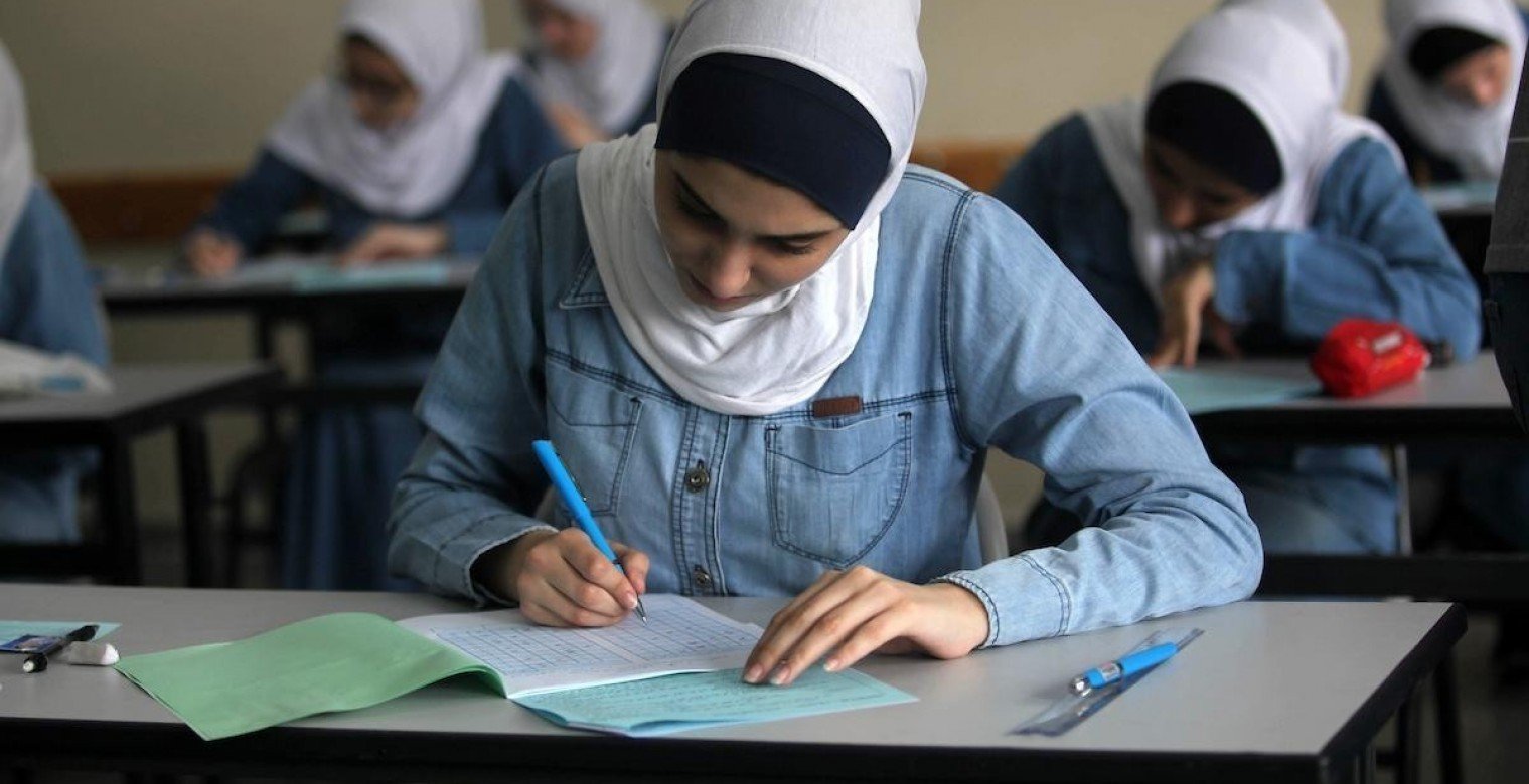 جامعات غزّة بلا طلاب: الفقر يؤجّل الدراسة