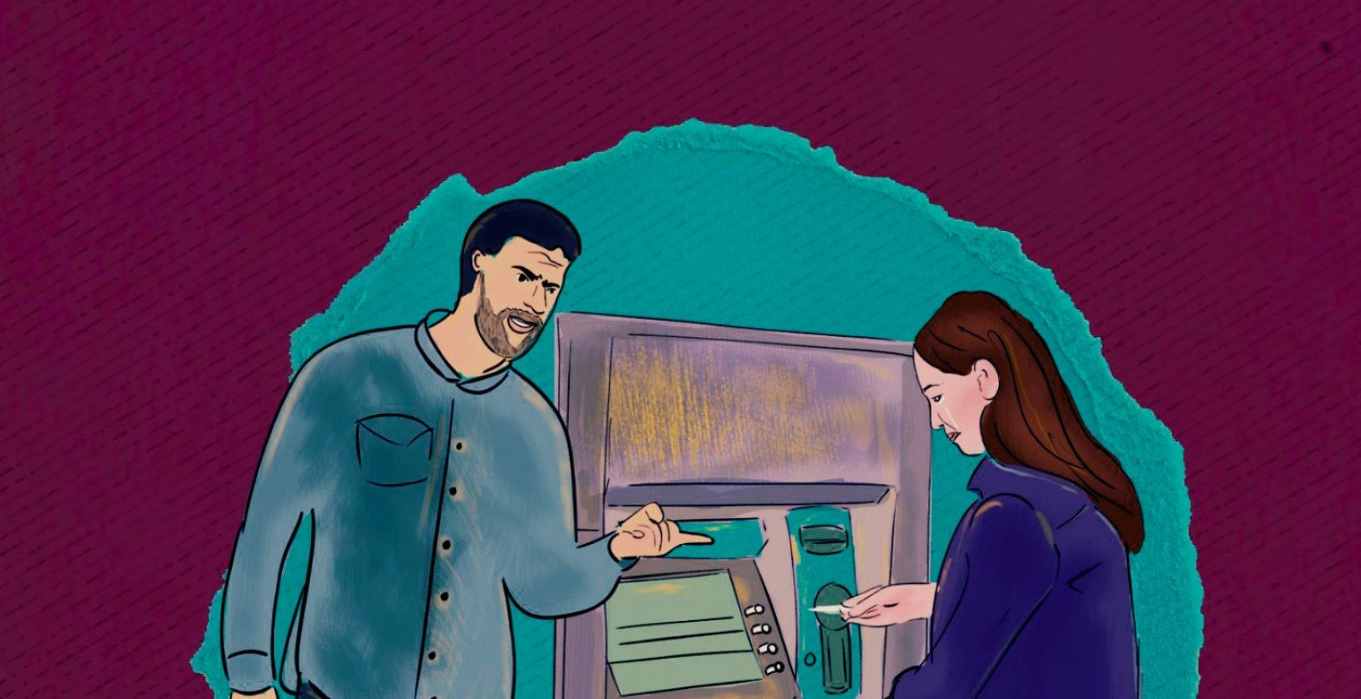 زوجات عاملات يُحرمن أجورهن بسبب تغول أزواجِهن