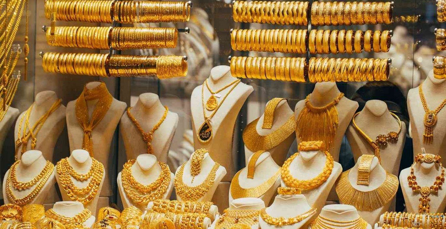 أسعار الذهب في السعودية اليوم.. استقرار نسبي وسط ترقب عالمي للتطورات الجيوسياسية